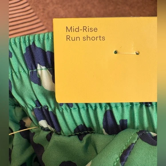 Green Leopard Women's Athletic Shorts - Picture 3 of 3